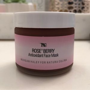 Natura Culina Rose’Berry Antioxidant Face Mask